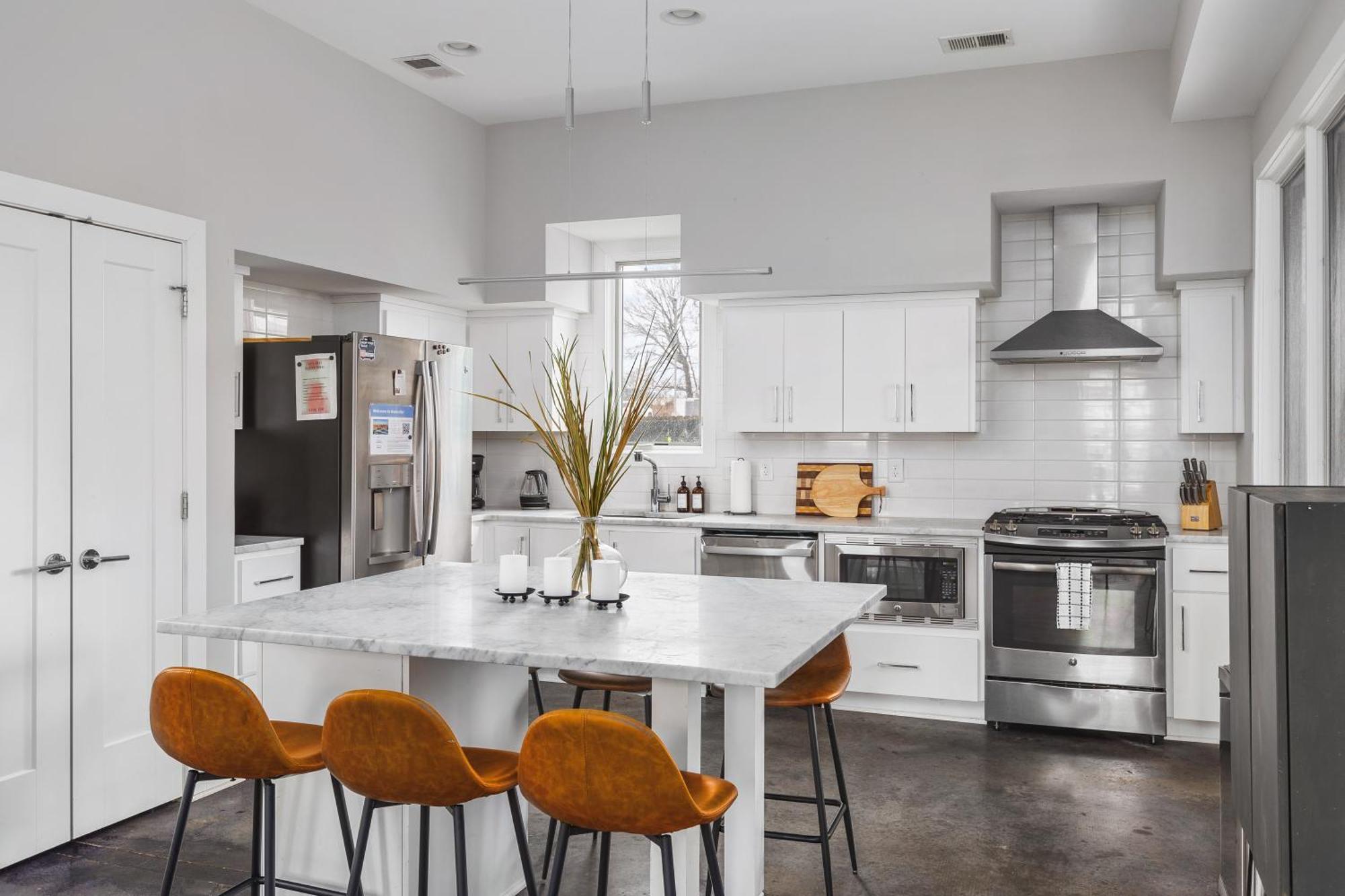 Modern Luxury Rooftop Deck, 3 Mi To Downtown Nashville Bagian luar foto