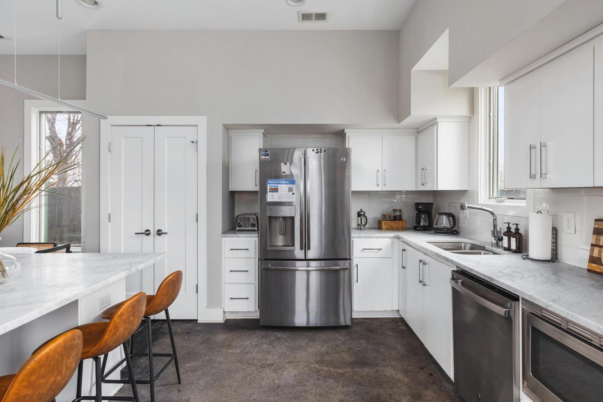 Modern Luxury Rooftop Deck, 3 Mi To Downtown Nashville Bagian luar foto