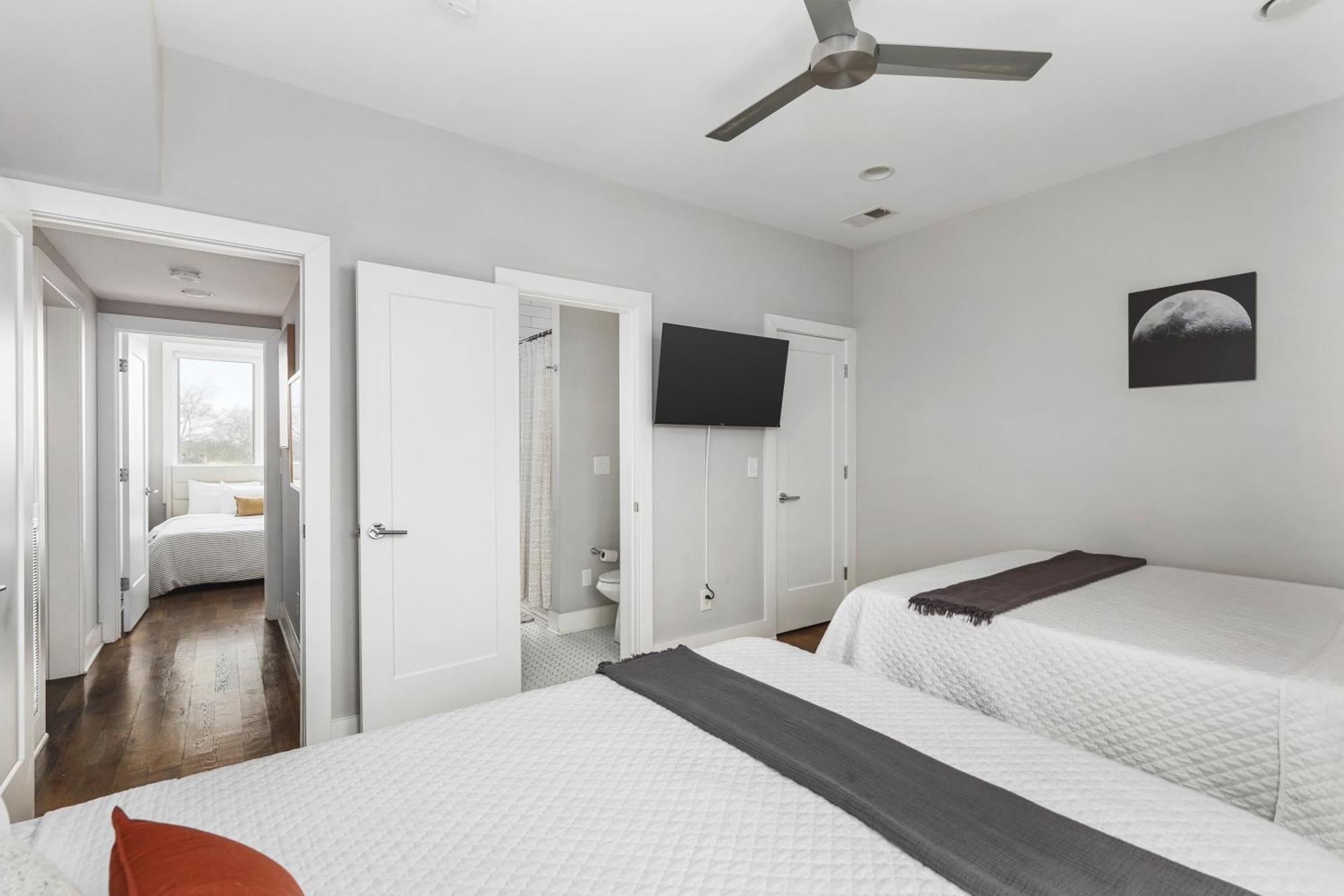 Modern Luxury Rooftop Deck, 3 Mi To Downtown Nashville Bagian luar foto